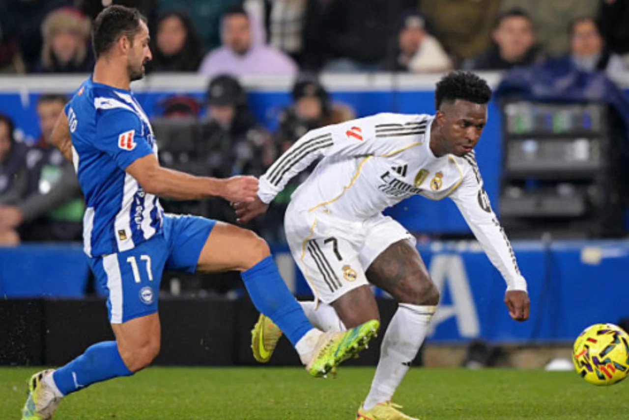 "Alaves" bosh murabbiyi Vinisius epizodini tanqid qildi, bahs avj oldi