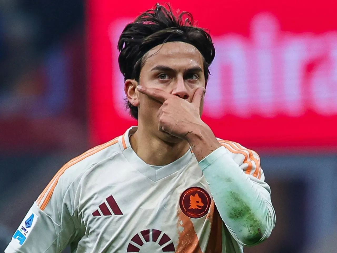 Roma Dibalani jamoada saqlab qolish niyatida ekanini bildirdi