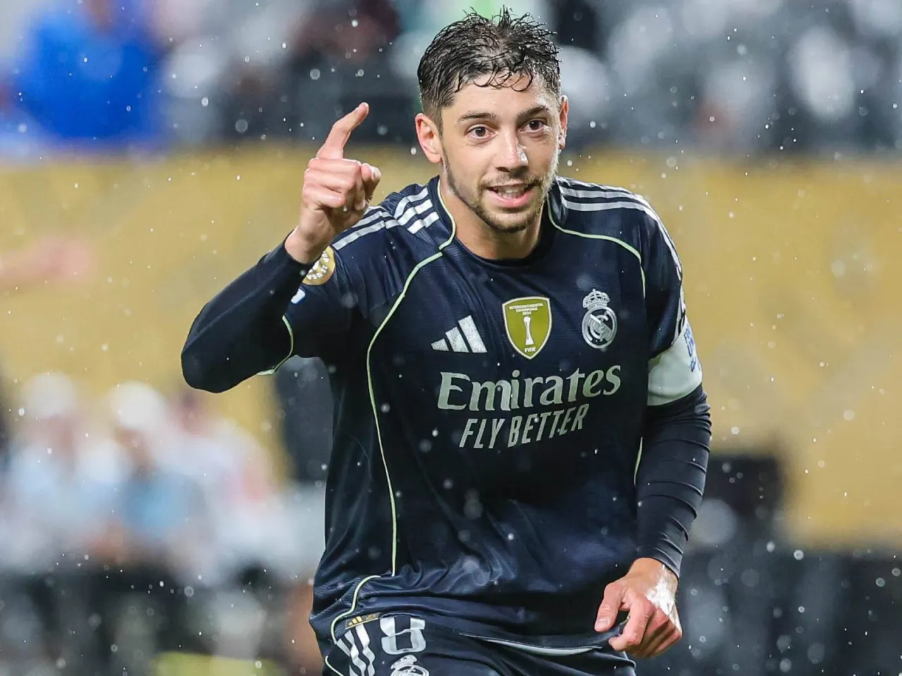 Federiko Valverde 19 yoshli Valdepenyasning debyutini olqishladi