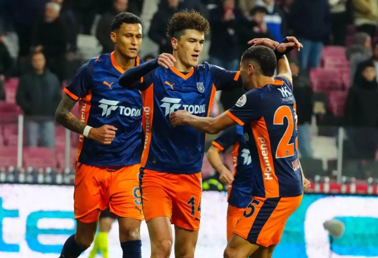 Eldor Shomurodovning gol+assist qayd etgan o‘yindan keyingi fikrlari...