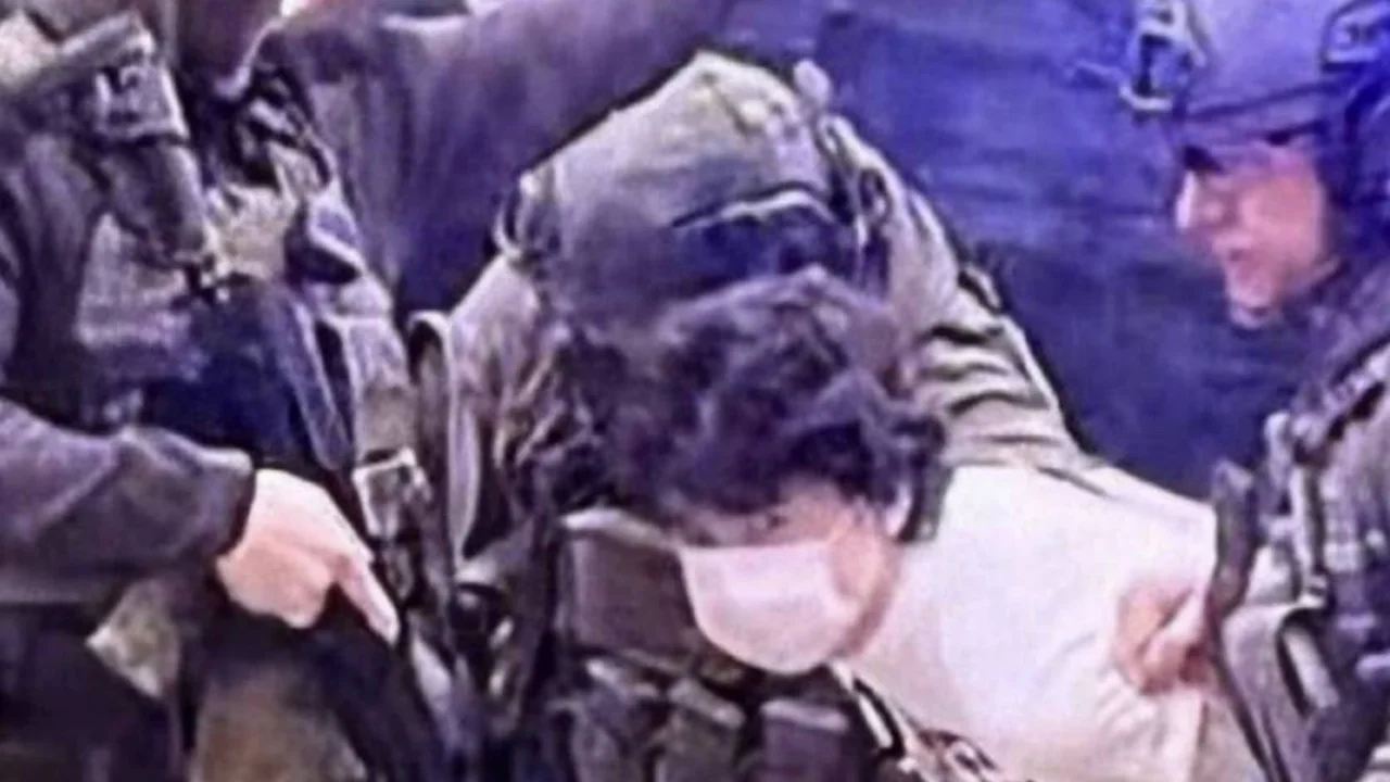 Moskvada maktabda 15 yoshli bola o‘quvchilarga pichoq bilan hujum qildi