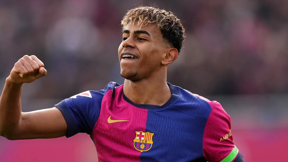 Lamin Yamal 2025 yilning eng yaxshi yosh futbolchisi deb tan olindi