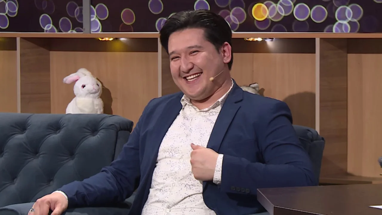 Mashhurbek “Uxlamaysizmi?” dasturida kutilmagan premyera qildi (video)