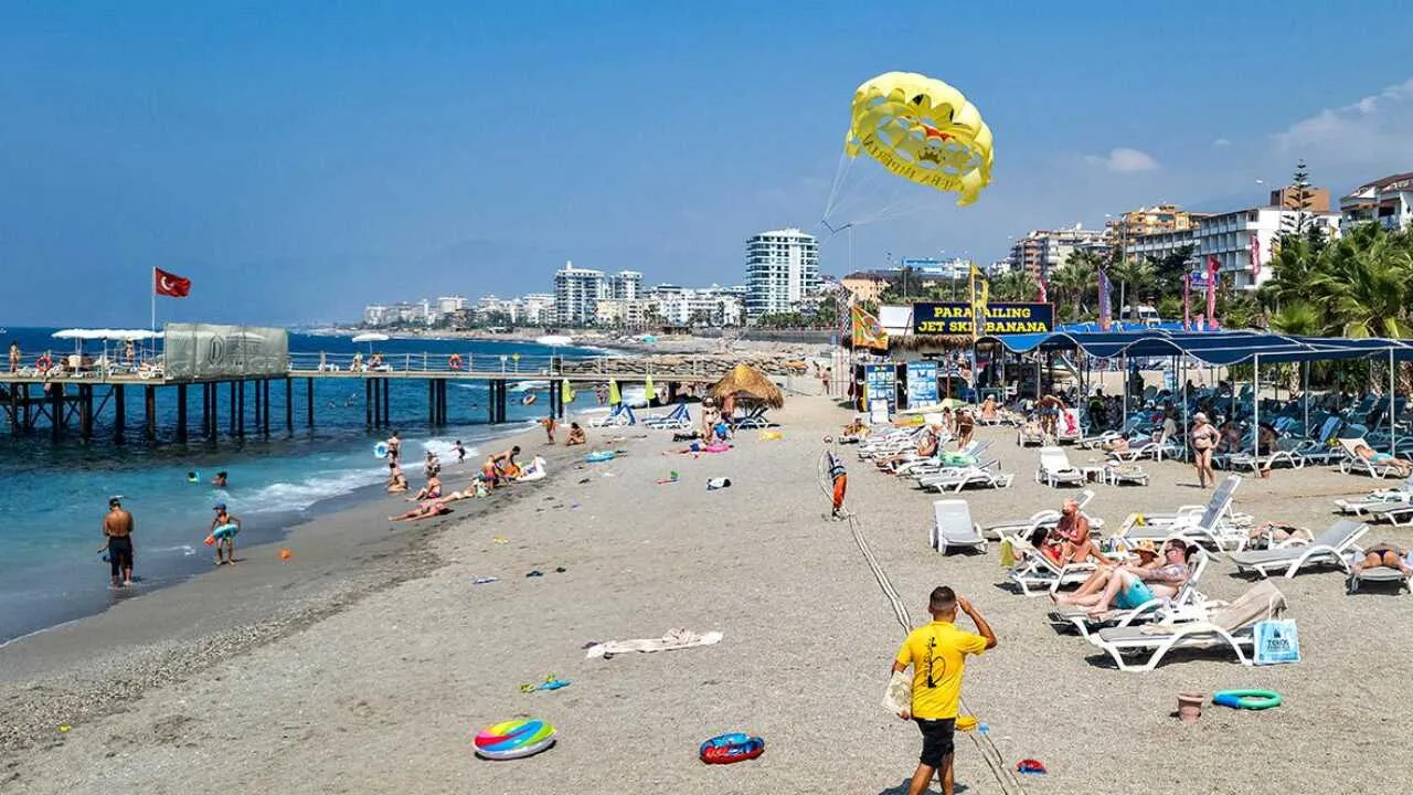 Turkiya mehmonxonalari “hammasi kiritilgan” tizimidan voz kechmaydi