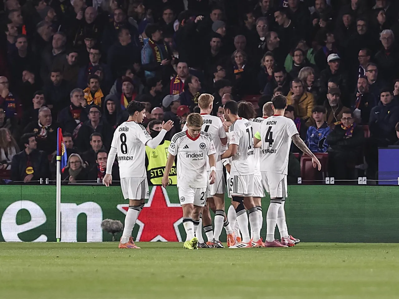 Ayntraxt Yaponiya yoshlar terma jamoasi himoyachisini transfer qildi