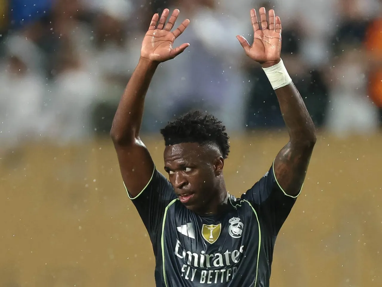 Flamengo direktori Vinisius Junior qaytishini muqarrar dedi