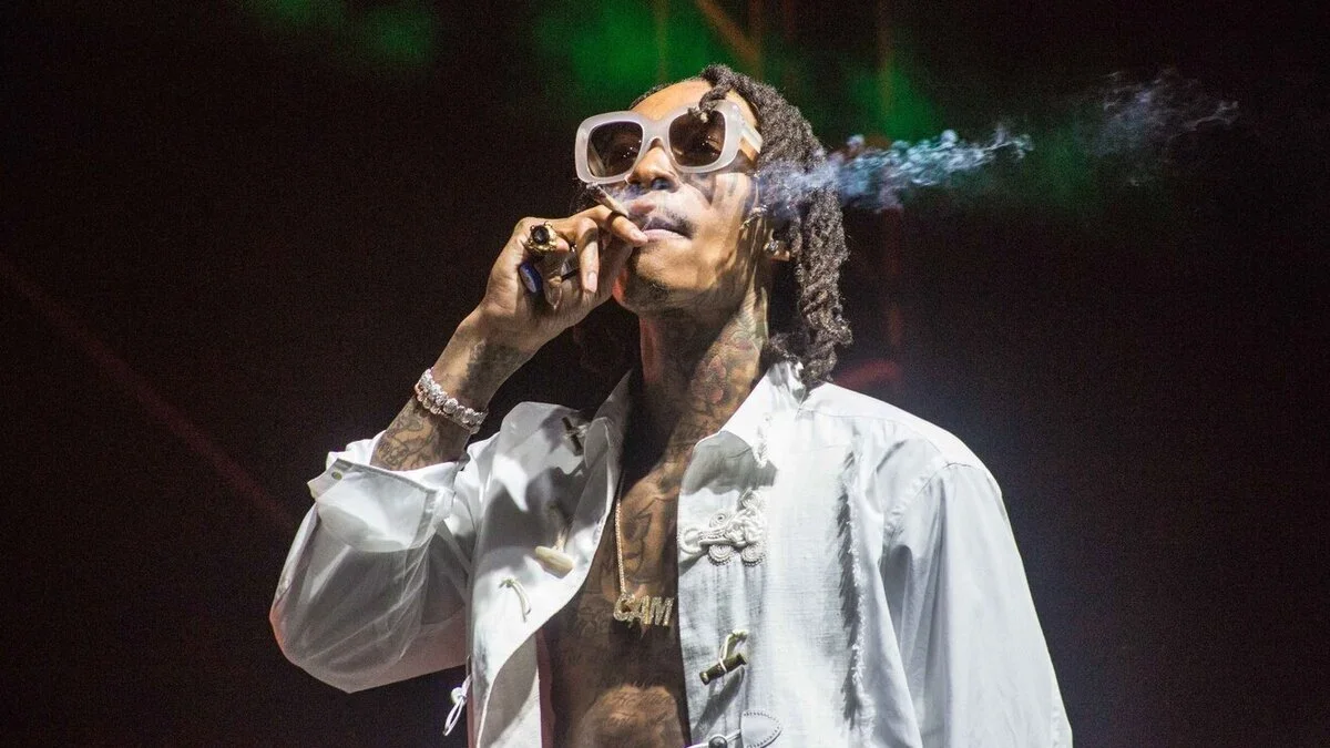 Wiz Khalifa Ruminiyada 9 oyga qamaldi