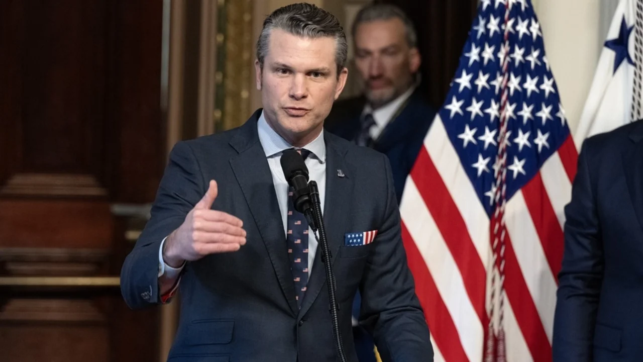 Pentagon rahbari yoshlar haqida keskin bayonot berdi:"Yoshlarning juda katta qismi jismonan tayyor emas"