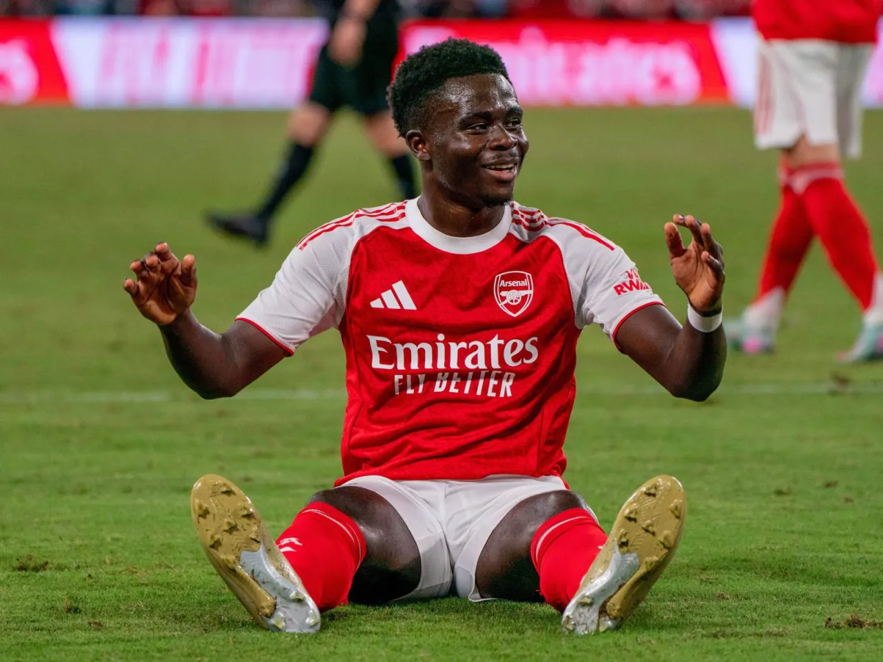 Bukayo Saka Neymar videolarini doimiy tomosha qilganini aytdi