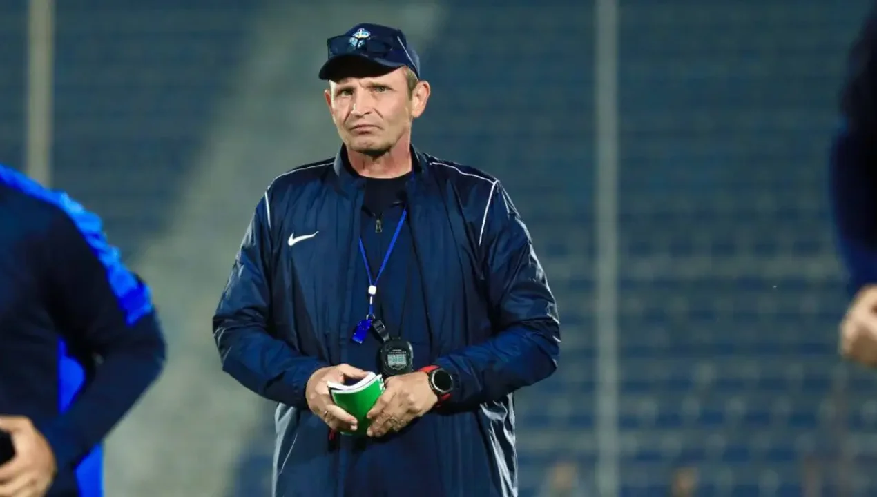 «Buxoro» Aleksandr Xomyakov bilan uzoq muddatli rejani tanladi