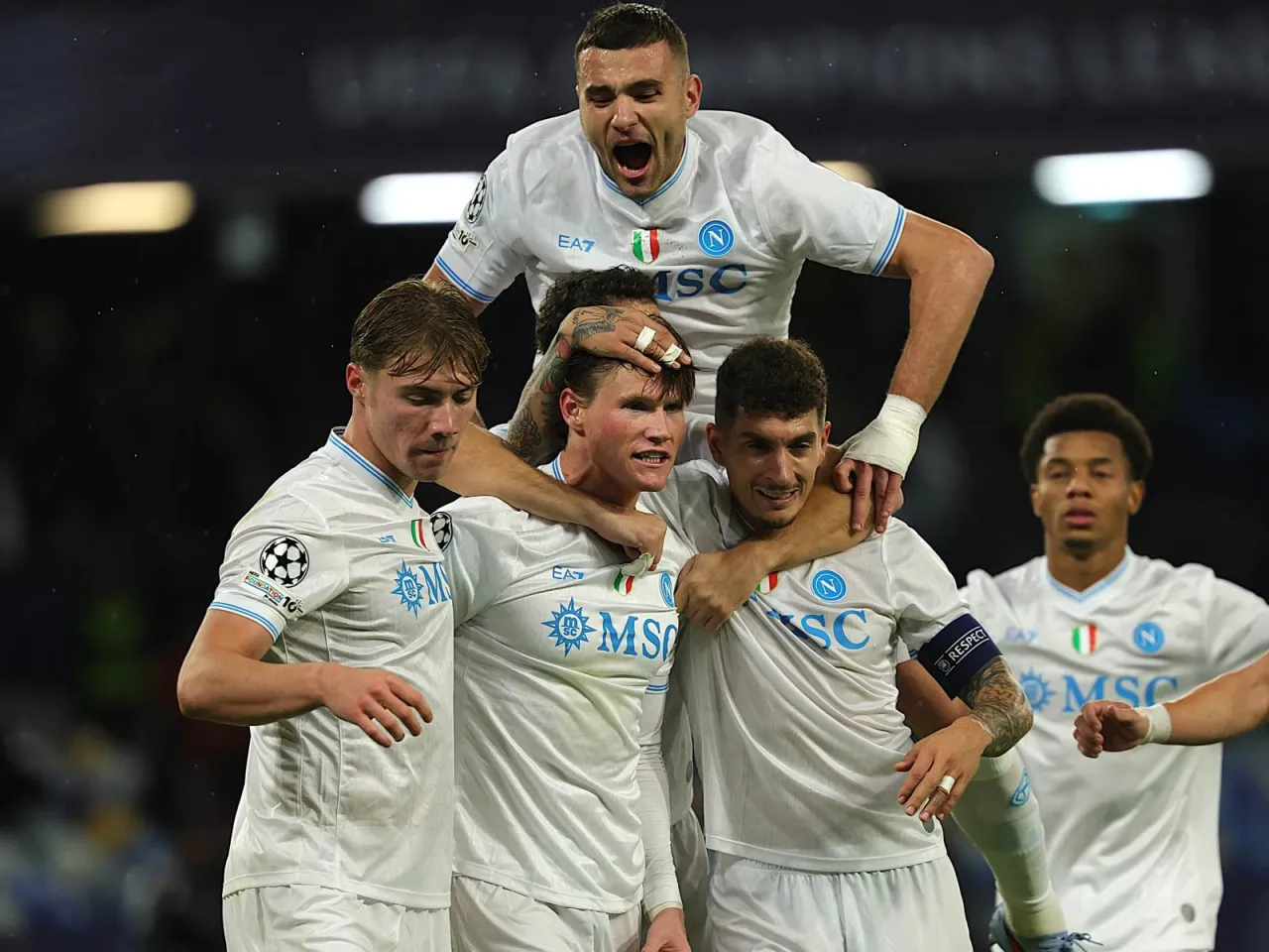 De Laurentiis: Napoli Maradonadan beri bir yilda ikki sovrin yutmagan